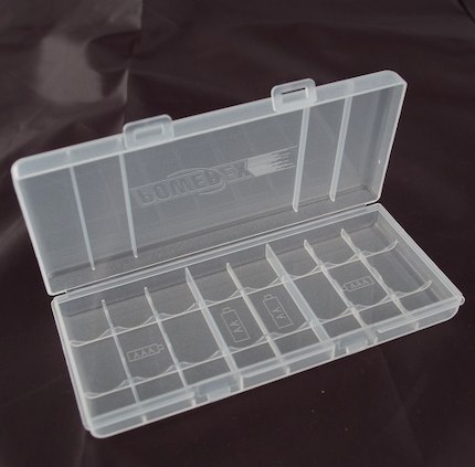 8-cell AA or AAA Battery Storage Case